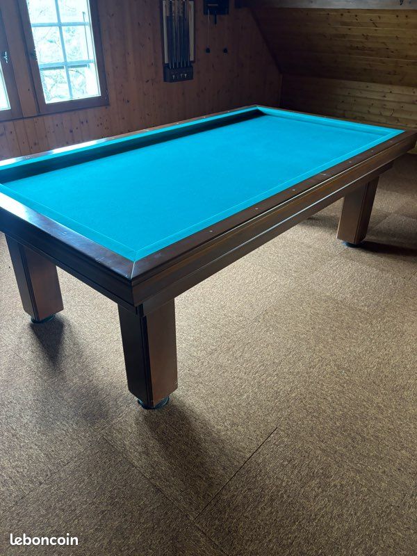 Billard Américain René Pierre - 260x145 Cm - Très Bon état - Sans Monnayeur