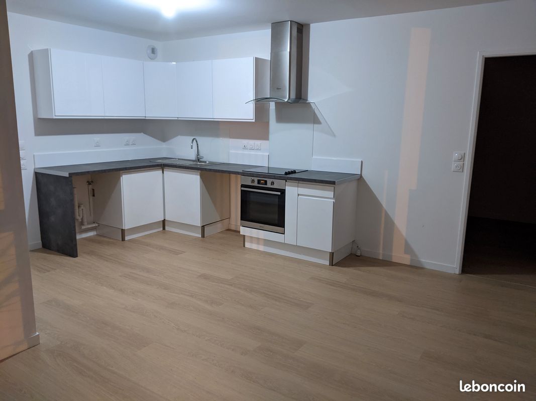 Appartement 2 pièces 46 m² · à Faches-Thumesnil · 46 m² · 720 €