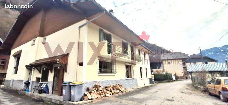 Maison 6 pièces 139 m² · à La Bâthie · 139 m² · 212 000 €