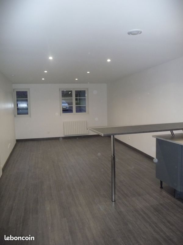 Appartement 1 pièce 36 m² · à Champenoux · 36 m² · 420 €