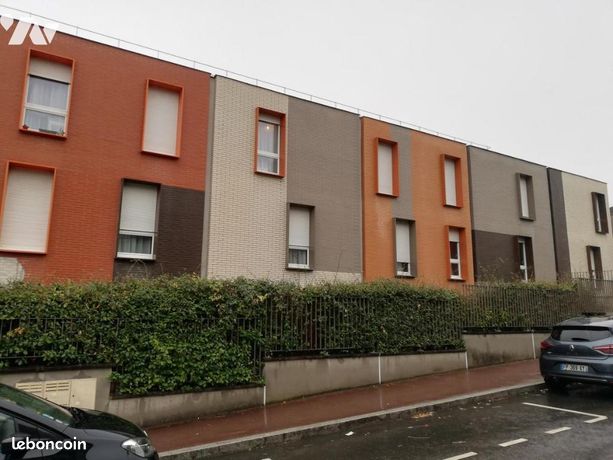 Studio 1 pièce 19 m²