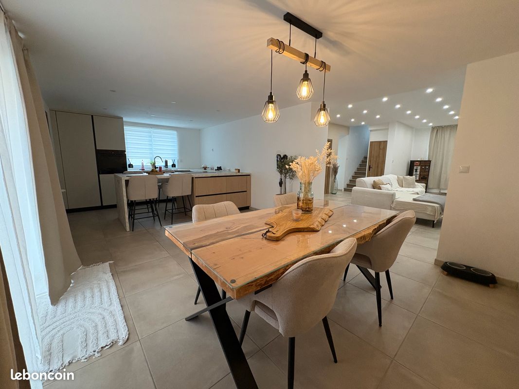 Maison 6 pièces 130 m² · à Anzin · 130 m² · 230 000 €