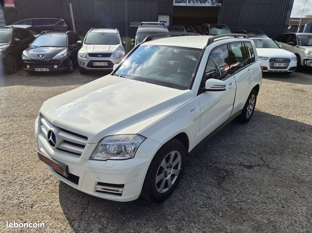 Mercedes Benz GLK 220 CDi 2.1 CDI 16V DPF BlueEFFICIENCY 4MATIC 7G-TRONIC 170 cv - GARANTIE 12 MOIS (image 1)