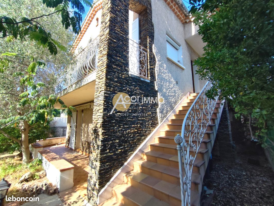 Maison 6 pièces 140 m² · à La Seyne-sur-Mer · 140 m² · 367 000 €