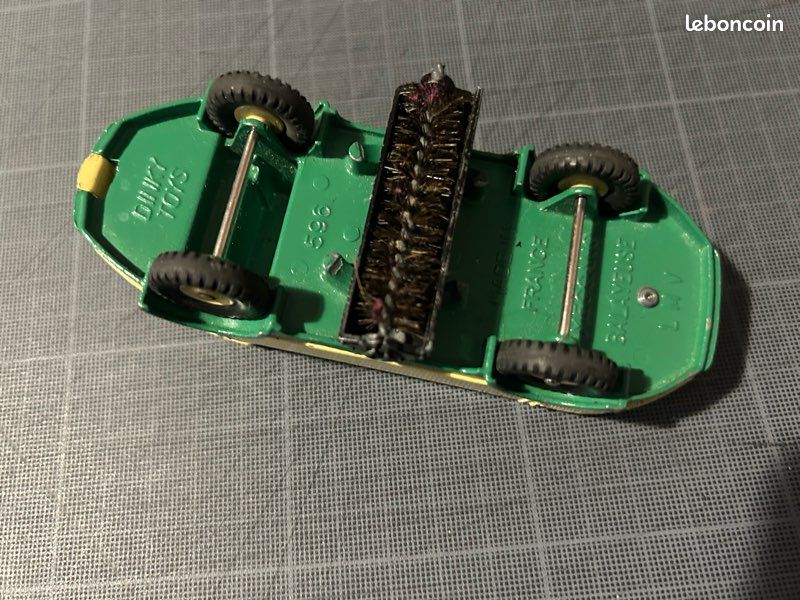 Boîte Vide Dinky Toys – Arroseuse Balayeuse LMV 596 – Collection