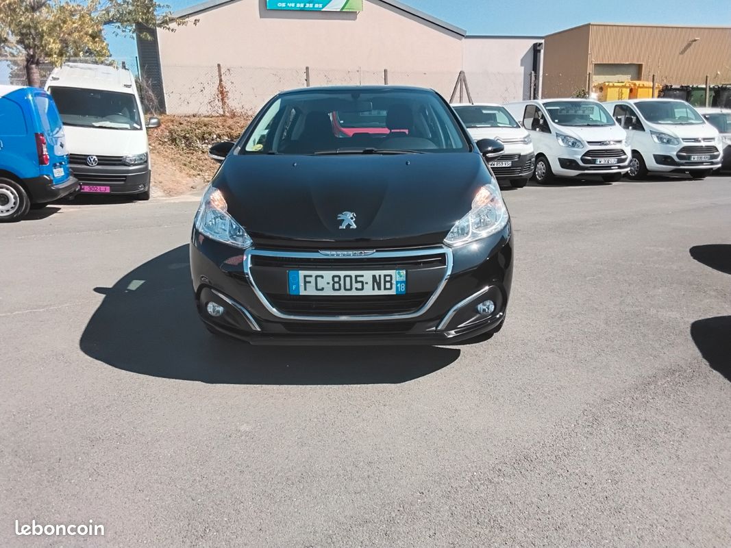 Peugeot 208 1.5 bluehdi 100cv active 5 places Boîte 6 vitesses (image 2)