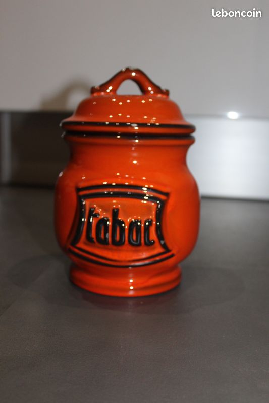 Service tabac ancien (image 1)