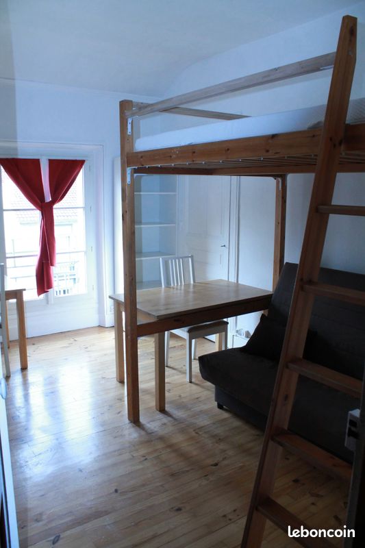 Appartement 1 pièce 18 m² · à Grenoble · 18 m² · 470 €/mois