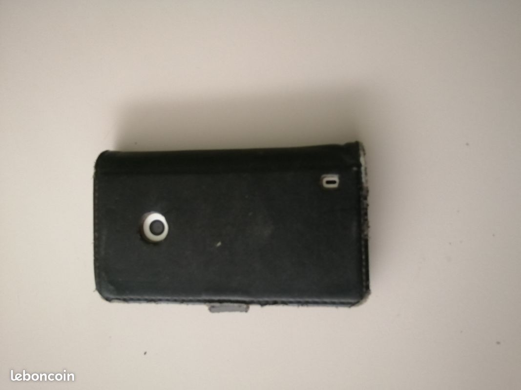 Téléphone pour pieces (image 1)