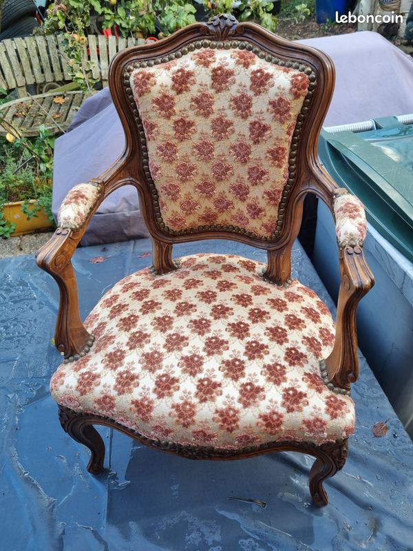 Fauteuil enfant style louis xlv (image 1)