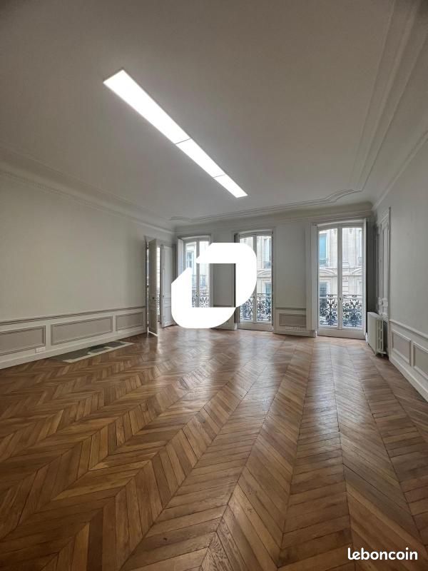 Bureau 328 m² (image 15)