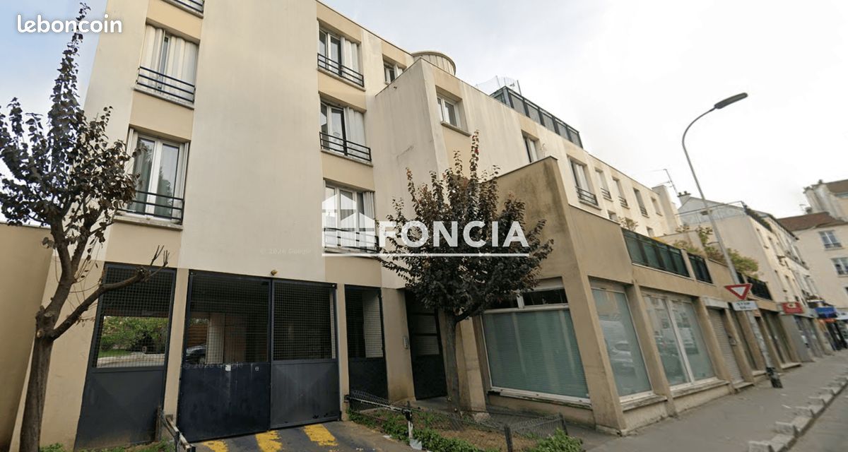 Parking · à Aubervilliers · 90 €/mois