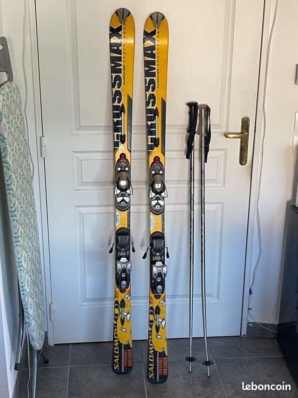 fixation ski salomon s810 Skis Salomon Crossmax 160cm + Fixations Salomon S810 + Bâtons