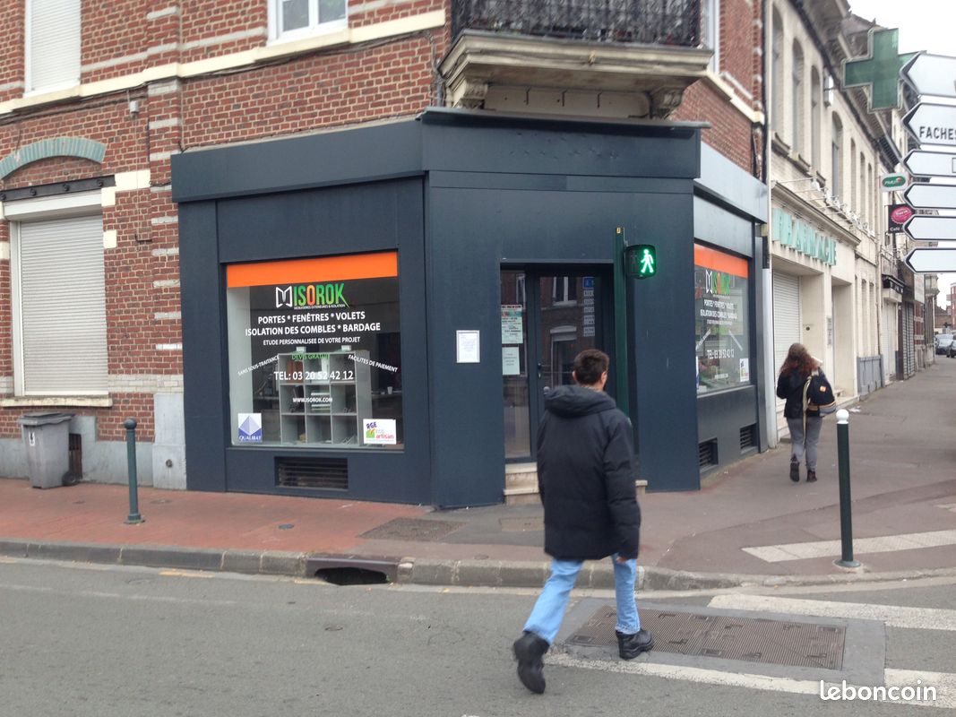 Local commercial (image 1)