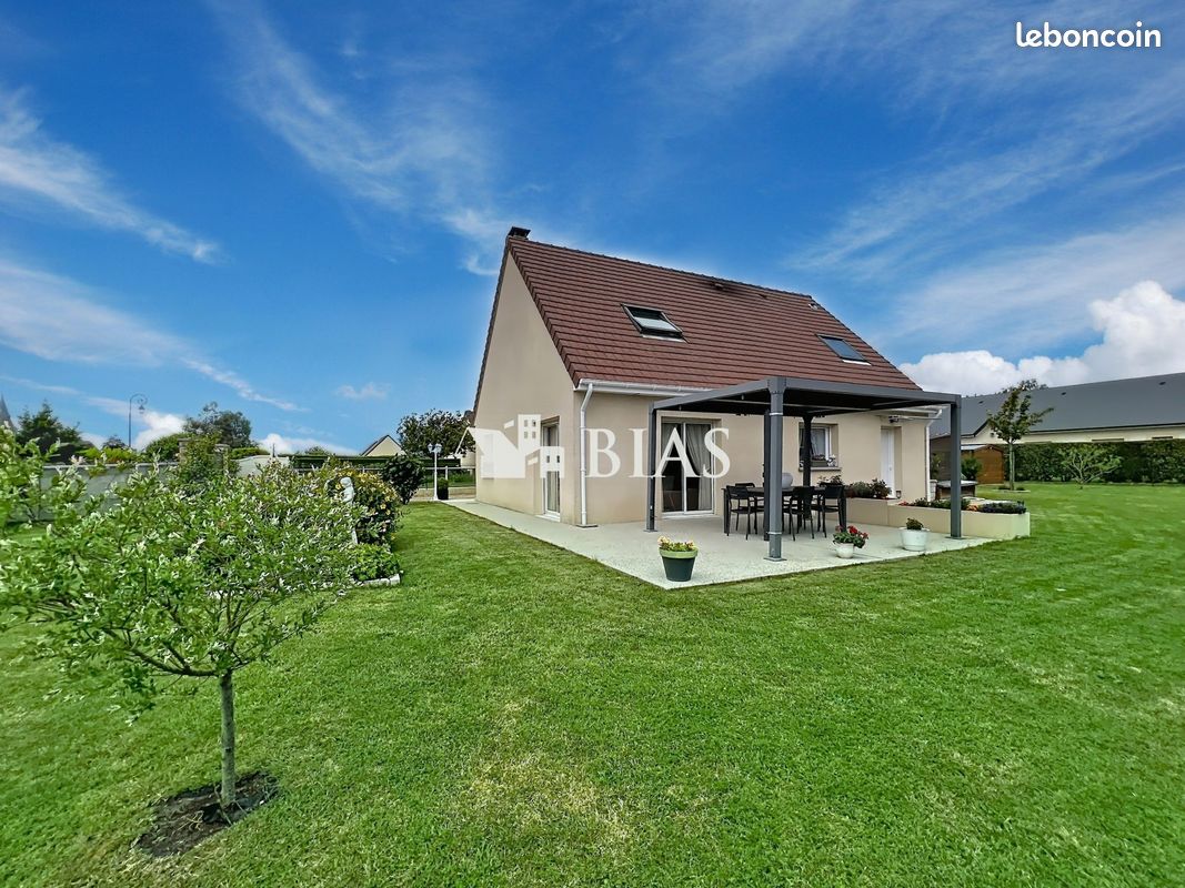 Maison 5 pièces 122 m² · à Bernay · 122 m² · 238 000 €