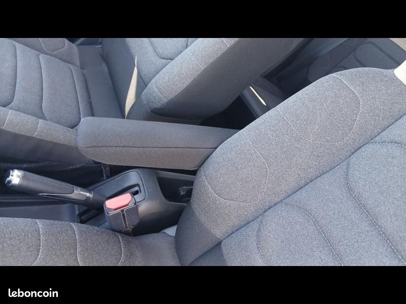 Citroen C3 1.2 PureTech 83ch S&S Shine (image 23)