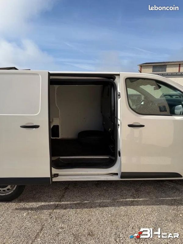 Peugeot Expert Vu FOURGON 2.0 BLUEHDI 120 L1 URBAN START-STOP (image 17)