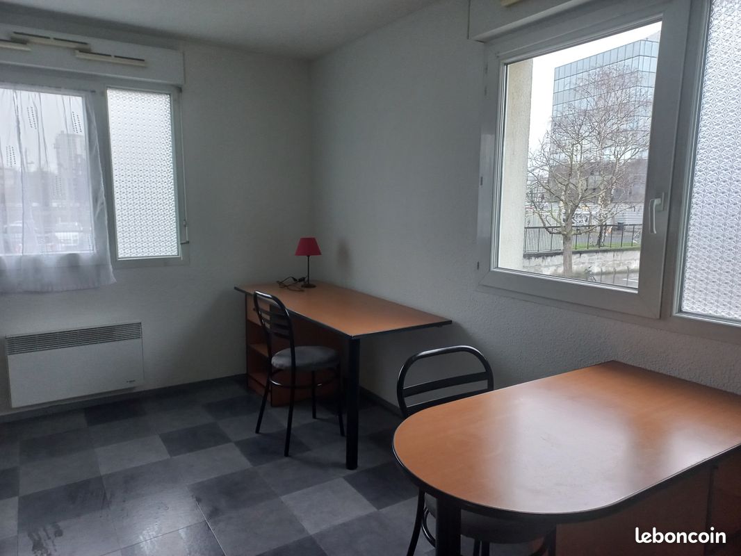 Appartement 1 pièce 19 m² · à Tours · 19 m² · 460 €