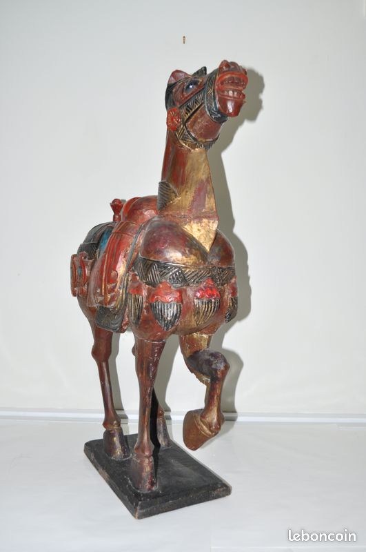 Cheval de bois collection (image 1)