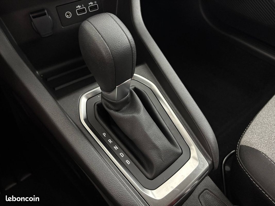RENAULT Clio E-Tech full hybrid 145 ch GSR2 Evolution (image 13)