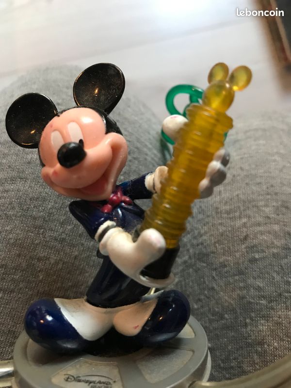 Jouet souvenir Disneyland resort paris Mickey (image 1)