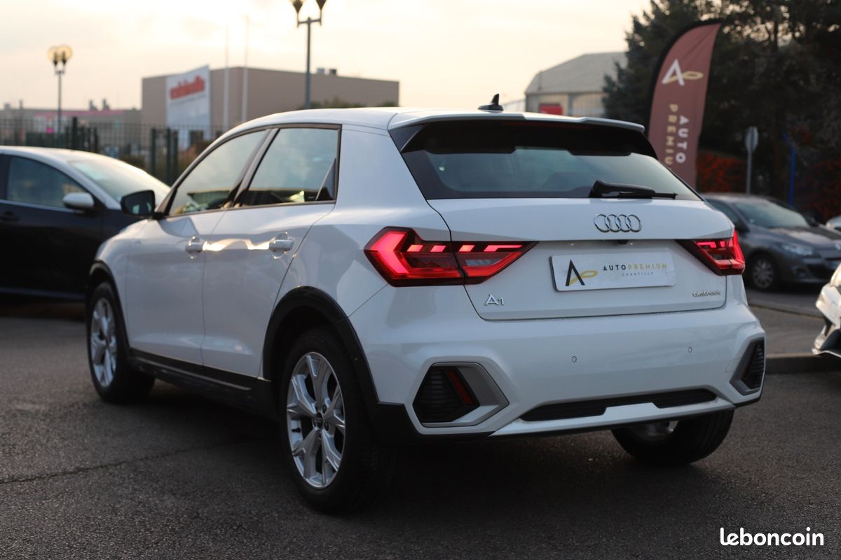 AUDI A1 ALLSTREET 30 tfsi 110 ch s tronic 7 design luxe (image 5)