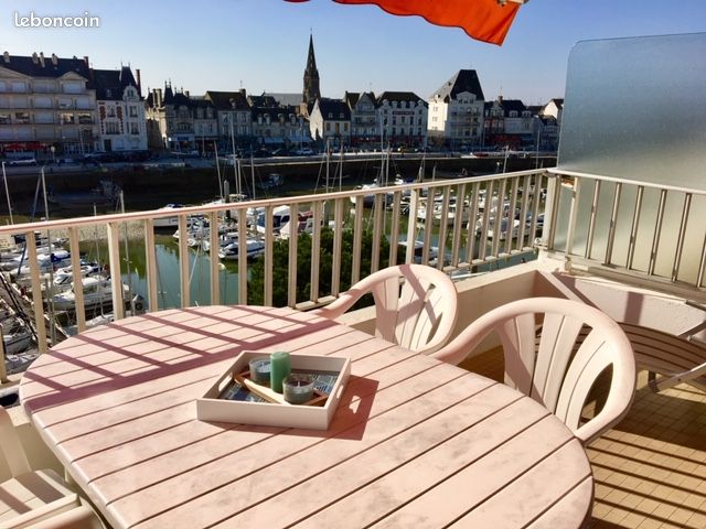 Particulier loue F2 vue mer et port (image 1)