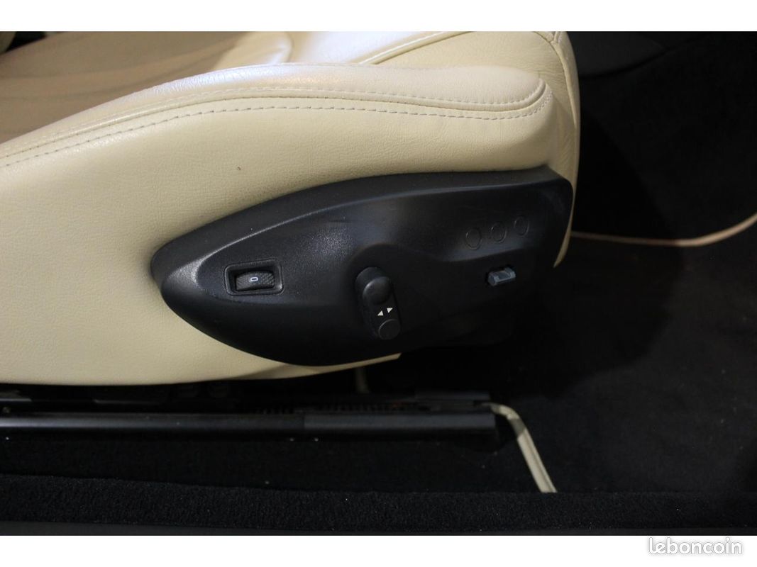 MASERATI GRANCABRIO 4.7i V8 - 440 - BVA CABRIOLET . PHASE 1 (image 16)
