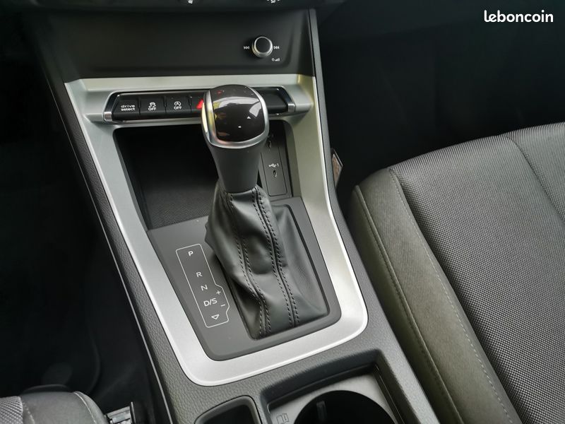 Audi Q3 Sportback 35 TDI 2.0 150 ch S-tronic7 Coffre électrique Att (image 32)