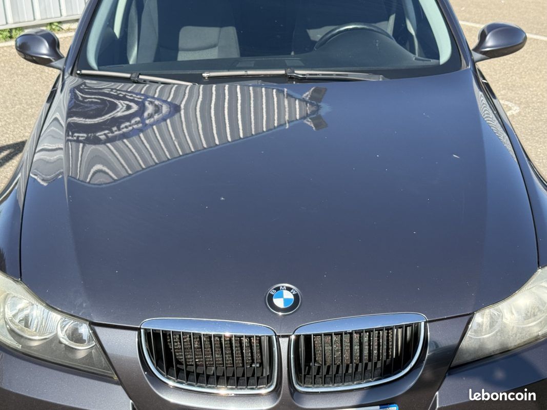 BMW Série 3 V (E90) 320i 150ch Sport Garantie 6 Mois (image 17)