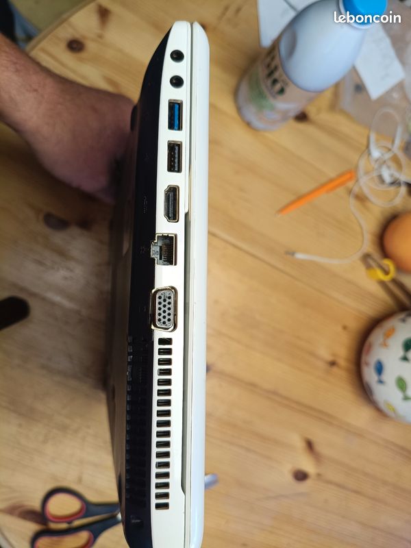 Pc portable Toshiba Satellite C55 A 1G2 windows 11 i5 3230m 8go Ram 250go Ssd (image 6)