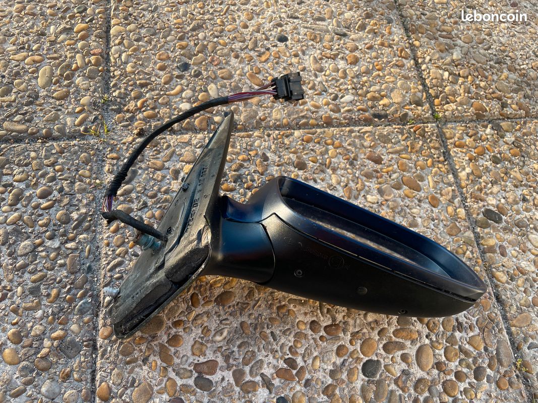 Rétroviseur Electrique Chauffant Extérieur Droit Pour Skoda De 10/07 à 10/14 A Peindre