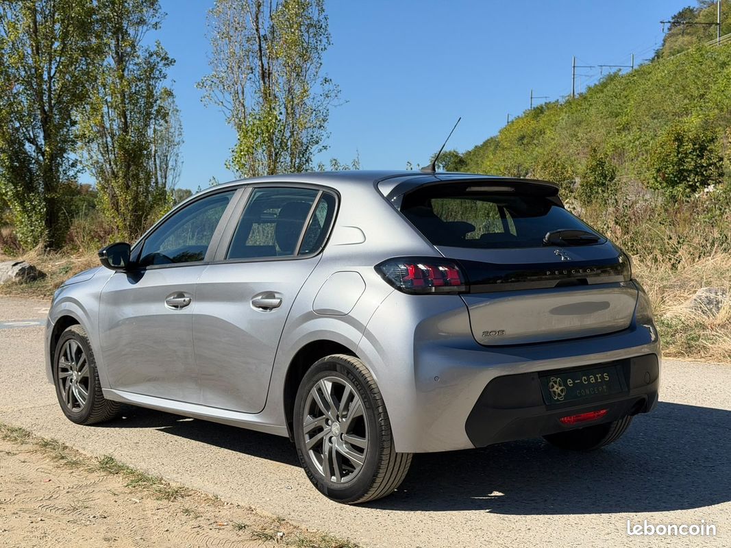 Peugeot 208 1,2 Puretech 75ch buisness (image 3)