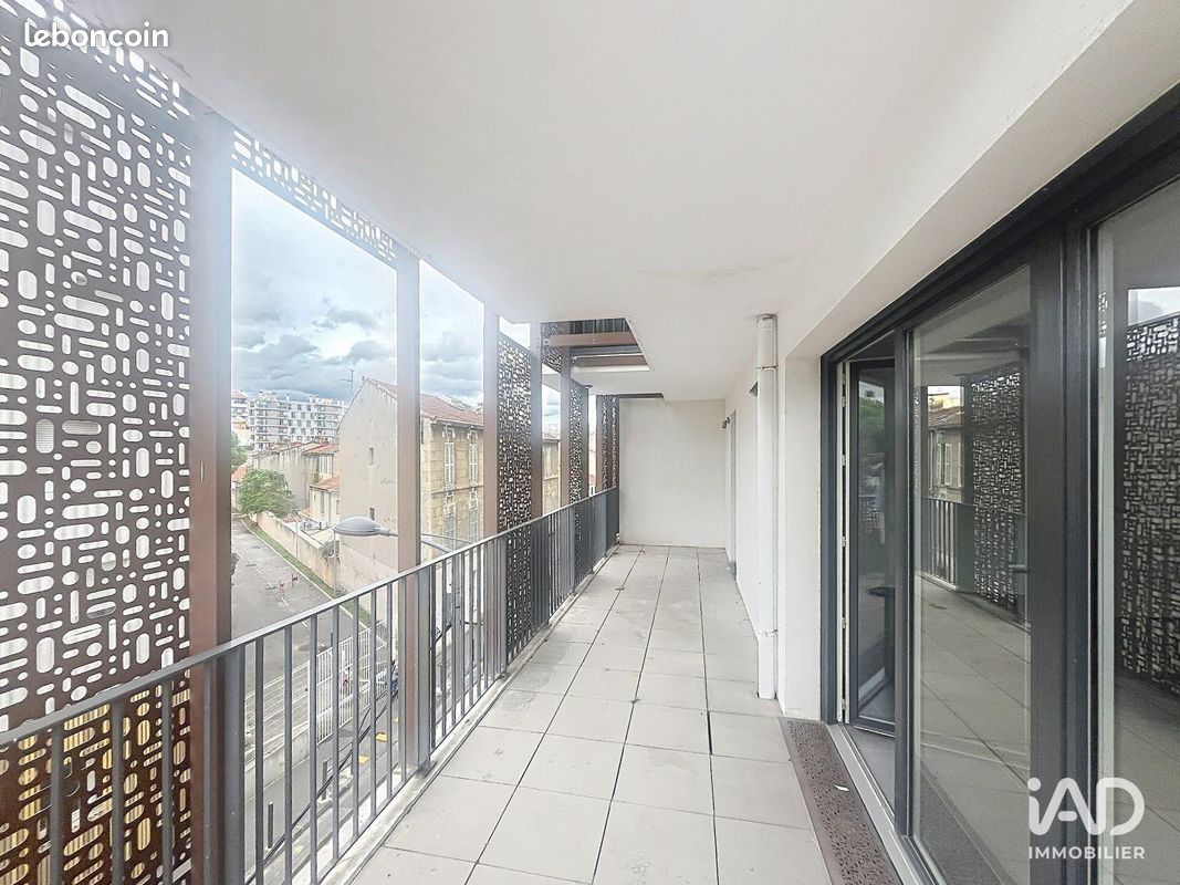 Appartement 4 pièces 92 m² · à Marseille · 92 m² · 1 400 €/mois