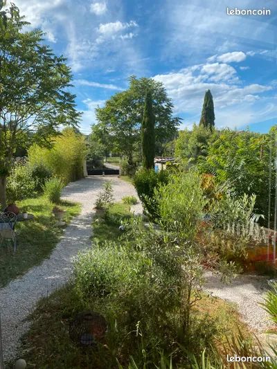 Maison 5 pièces 152 m² · à Vacquières · 152 m² · 450 000 €