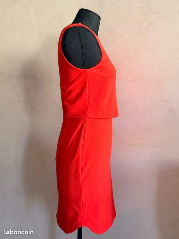 Robe rouge orangé taille 36 (image 3)