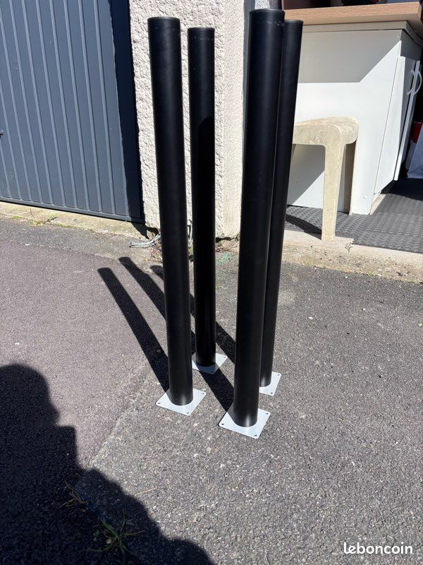 Lot de 4 pieds (image 1)