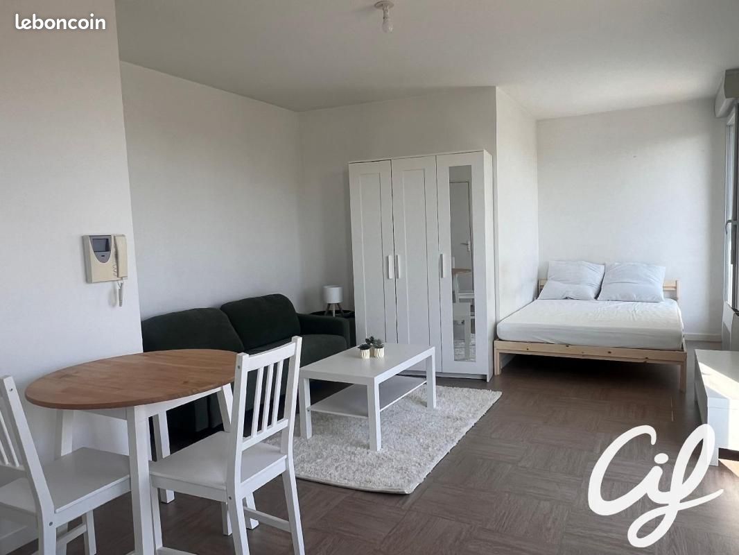 Appartement 1 pièce 29 m² · à Nantes · 29 m² · 623 €