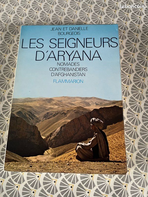 Livre LES SEIGNEURS D ARYANA (image 1)