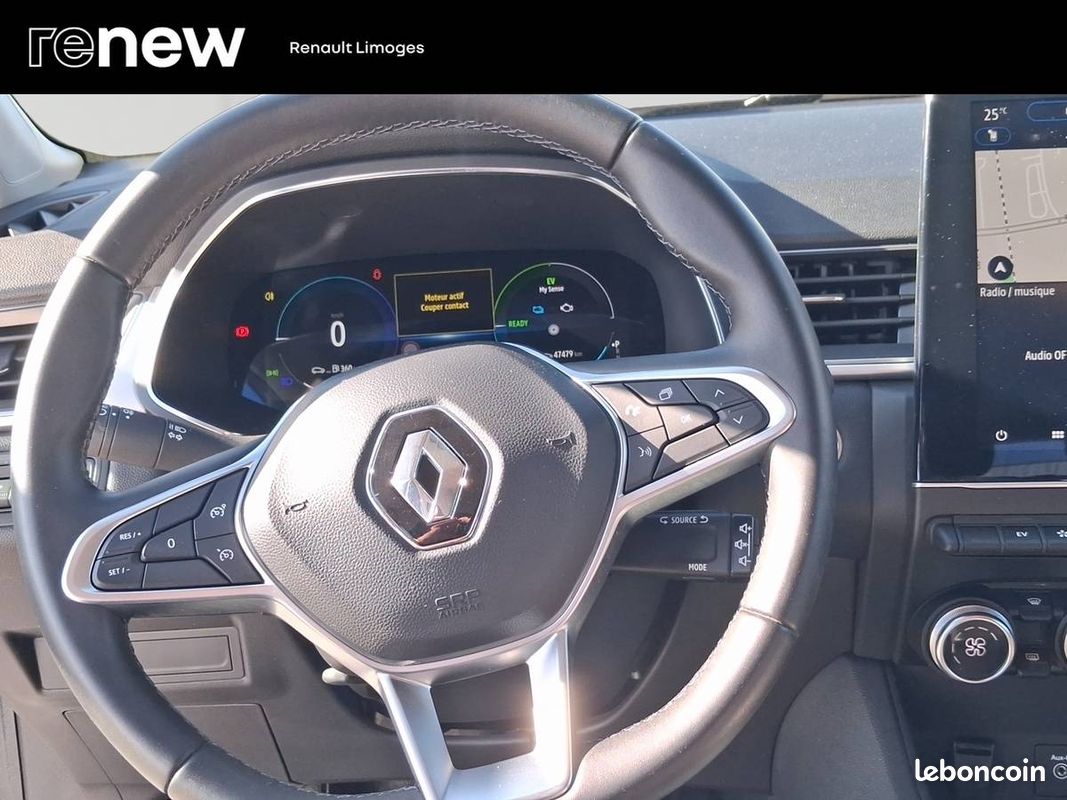 RENAULT Captur E-Tech full hybrid 145 Techno fast track (image 11)