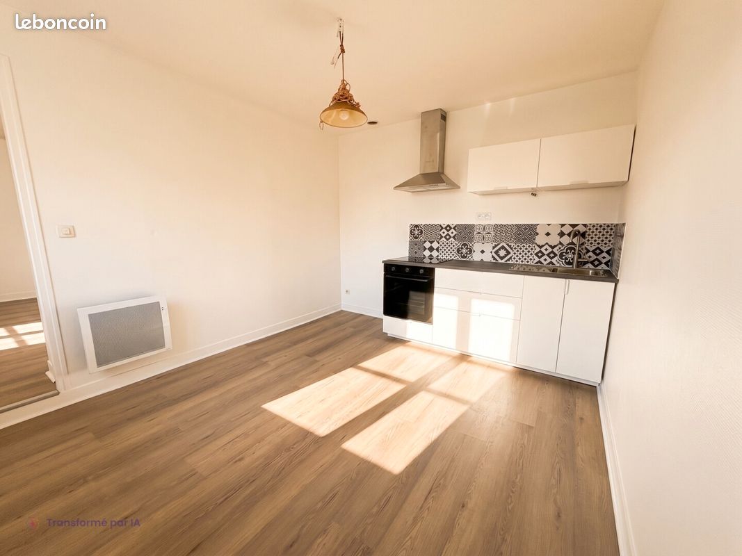Appartement 2 pièces 30 m² · à Fleury-les-Aubrais · 30 m² · 590 €/mois
