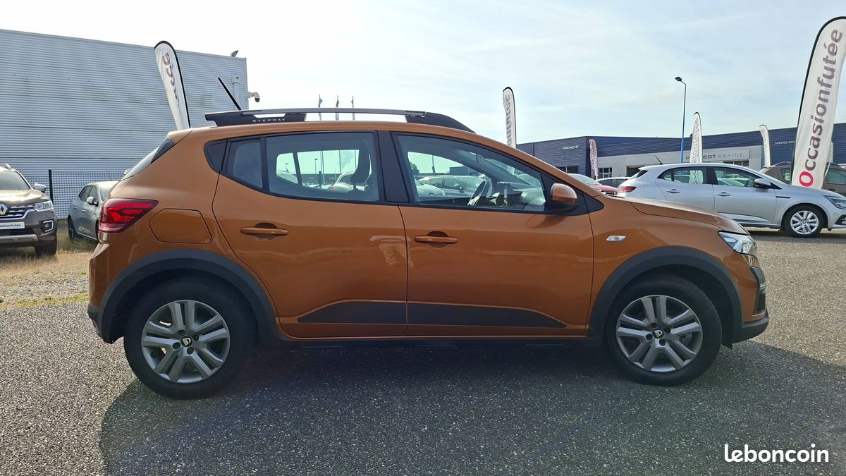 DACIA Sandero ECO-G 100 Stepway Confort (image 6)
