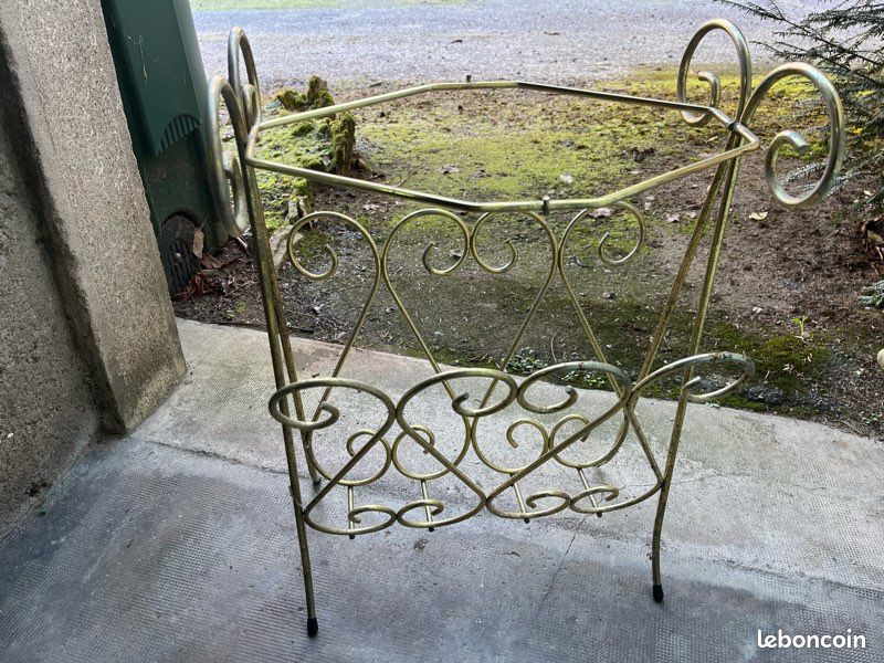 Porte revue vintage (image 1)