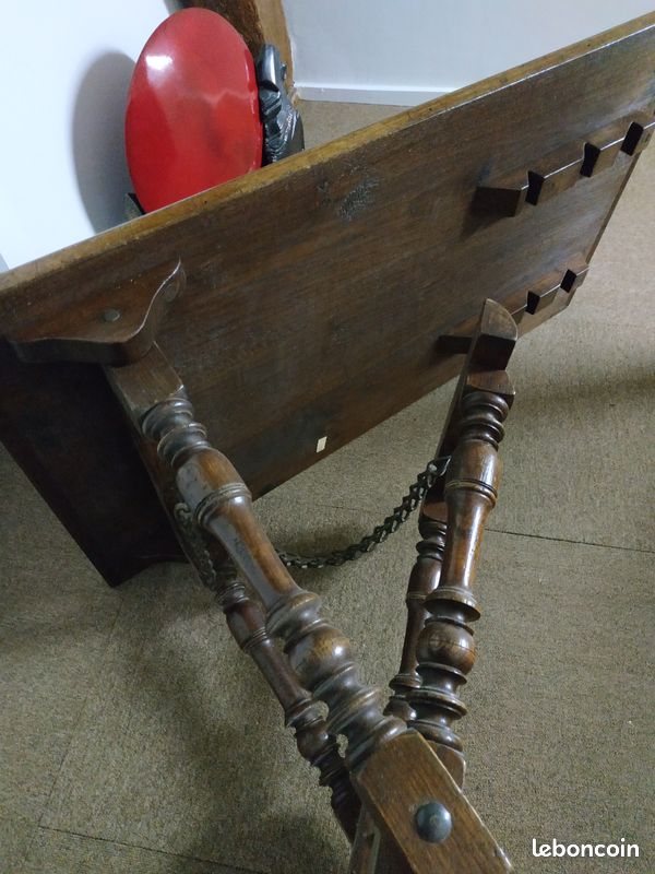 Table bois massif variable en hauteur (image 2)