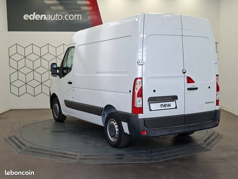 Renault Master FOURGON FGN TRAC F3300 L1H2 DCI 135 GRAND CONFORT (image 3)