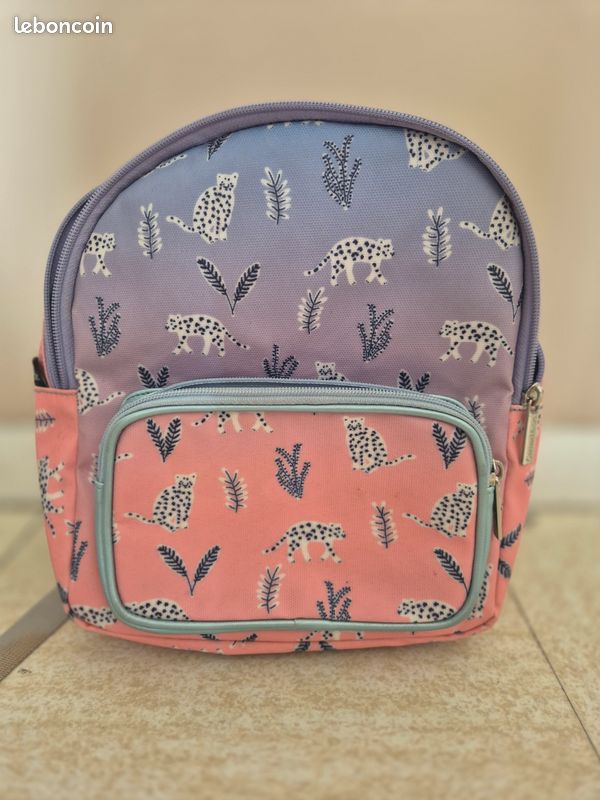 Sac à dos pour fille (image 1)