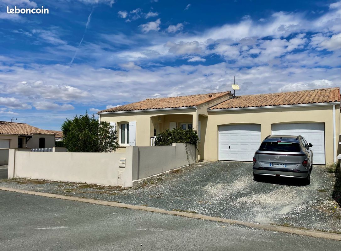 Maison 5 pièces 128 m² · à Saint-Savinien · 128 m² · 252 000 €