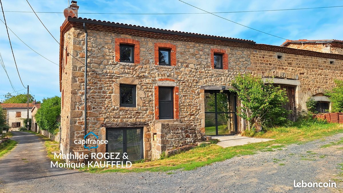 Maison 6 pièces 118 m² · à Cunlhat · 118 m² · 270 000 €