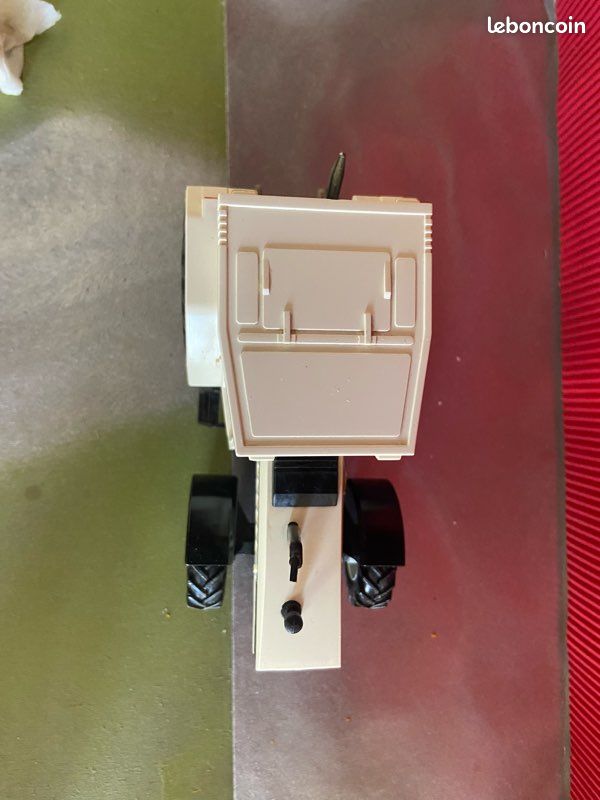 Lamborghini 1706 blanc Britains (image 5)