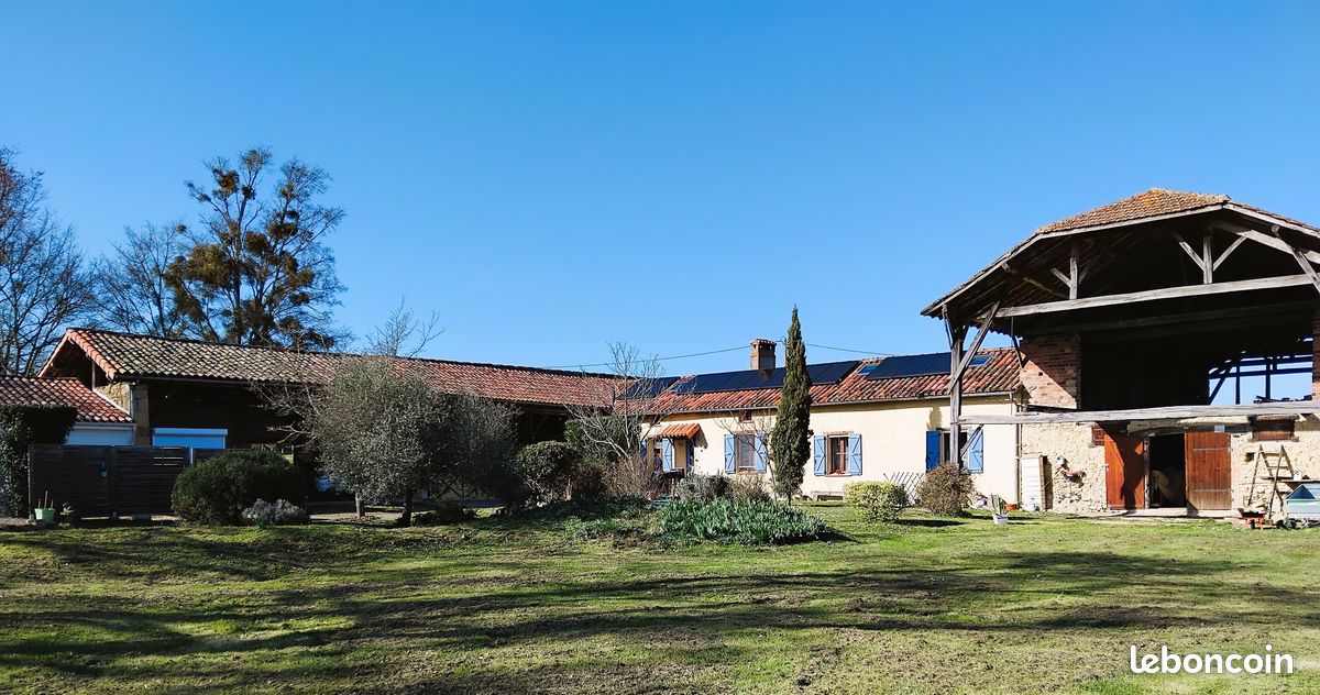 Maison 5 pièces 135 m² · à Cap d'Astarac · 135 m² · 275 000 €